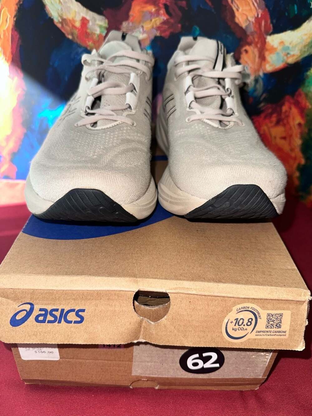 No.62 Asics Gel-Nimbus 26, Cream Running Shoes. Size 11.5 Mens